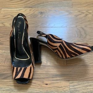 Size 8, almost new, 4 inches